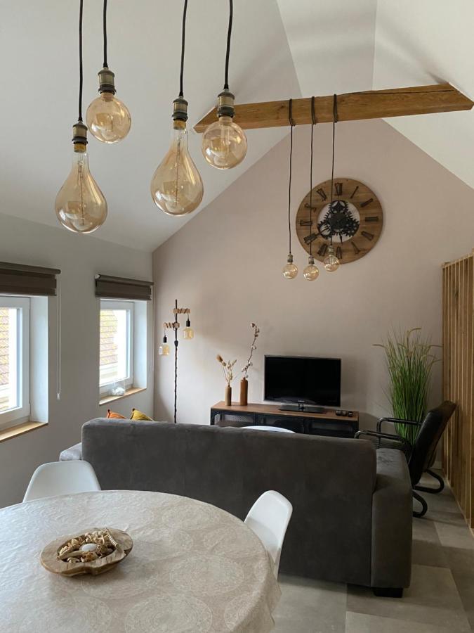 The Rooftop - A Trendy New Apartment With Airconditioning, Large Terrace & Free Parking Ostend Exterior photo